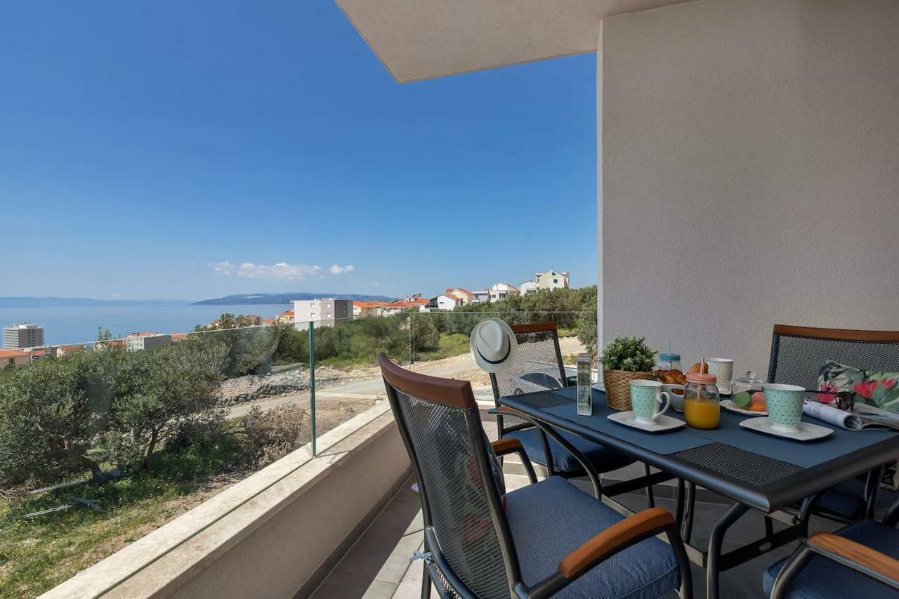 Charming Apartment Tissa With Sea View Makarska Eksteriør bilde