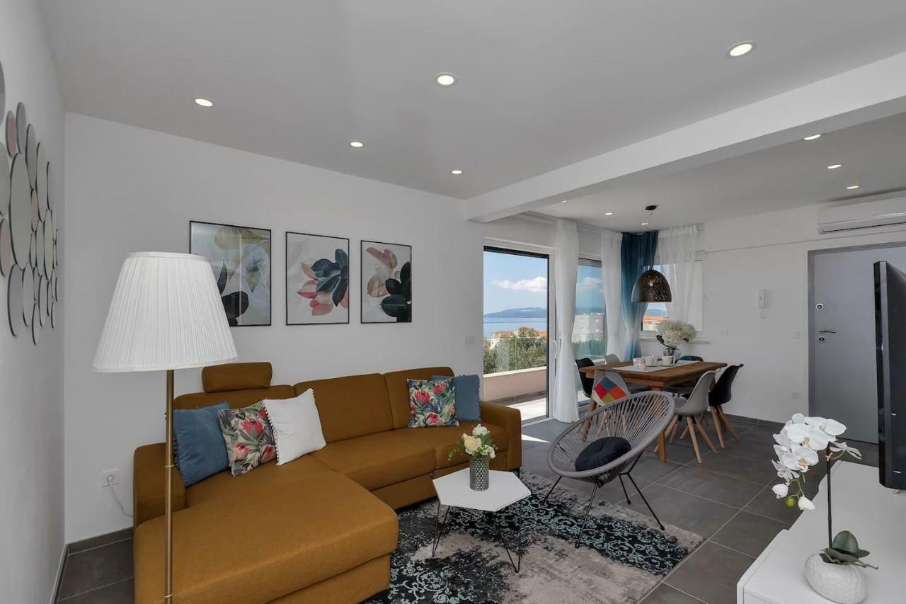 Charming Apartment Tissa With Sea View Makarska Eksteriør bilde