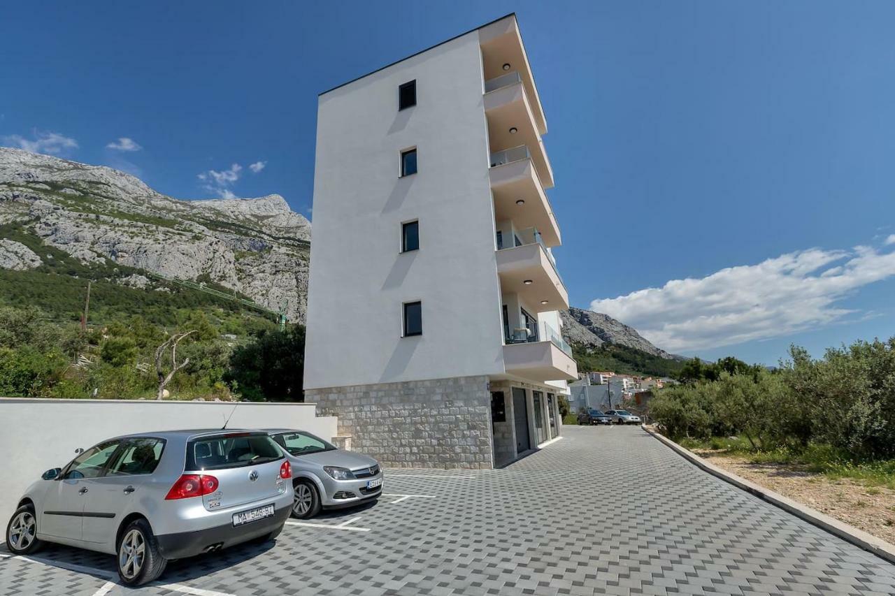 Charming Apartment Tissa With Sea View Makarska Eksteriør bilde